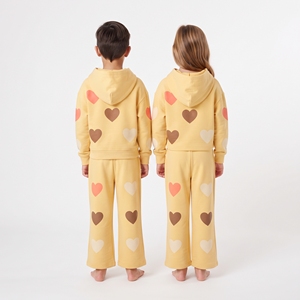 Ensemble de survêtement unisexe pour enfants avec motif cœur, sweat à capuche personnalisé et pantalon de jogging pour garçons et filles, tenue décontractée de sport assortie, vêtements en gros - Product Image 6