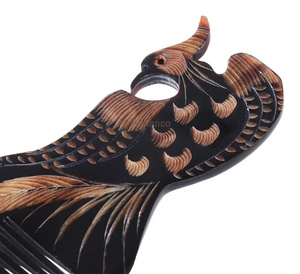 Peigne en corne artisanal du Vietnam pour coiffer les cheveux, en corne de buffle, finition lisse et sans nœuds - Product Image 2
