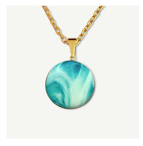 Atractivo diseño transparente, colgante de resina epoxi hecho a mano con copos de oro, joyería para fiestas para chicas a precio económico. - Product Image 2