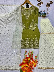 <b>Women</b> Green Embroidered <b>Kurta</b> Palazzo Dupatta Set Floor Length Traditional Ethnic Suit - Product Image 3