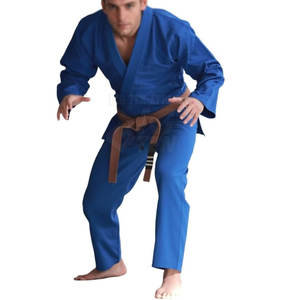 Uniforme de Karate Clásico Más Vendido para Hombre con Tacto Suave y Costuras Resistentes para Artes Marciales - Product Image 6