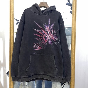 เสื้อฮู้ดดี้โอเวอร์ไซส์ทรงหลวมสไตล์วินเทจพิมพ์ลายกราฟิกแบบแอซิดวอชสำหรับผู้ชาย - Product Image 2