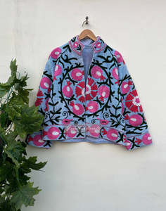 Chaqueta de mujer con bordado Suzani cosido a mano en tela Kantha, mangas largas, estilo étnico, para capas, venta al por mayor, ropa exterior - Product Image 1