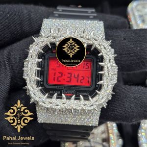 Reloj Digital con Incrustaciones de Diamantes Moissanite, Reloj de Pulsera de Cuarzo con Caja Redonda y Bisel de Espiga para Hombre - Product Image 1