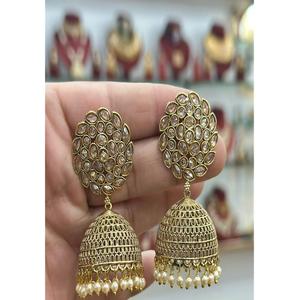 ต่างหูห้อยประดับมอยส์ซาไนต์คุณภาพพรีเมียมชุบทองเหลืองสุดหรูสำหรับผู้หญิงและเด็กผู้หญิง เหมาะสำหรับงานเลี้ยงกลางคืนและงานปาร์ตี้ - Product Image 1