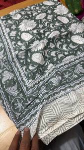 Pareo de algodón estampado a mano – Ligero, transpirable, para la playa, con diseños artesanales tradicionales - Product Image 3