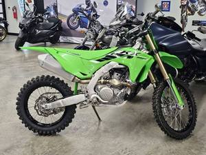 CONSIGA LA NUEVA MOTOCICLETA TODO TERRENO KLX 140R F 2024-2025 LISTA PARA ENVIAR A TODO EL MUNDO - Product Image 3