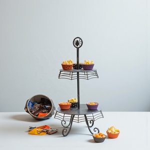 Exhibidor de Dos Niveles con Diseño de Telaraña de Araña, Color Negro Elegante, Ideal para Exhibir Postres en Halloween, Perfecto para Cupcakes y Decoración de Fiestas - Product Image 1