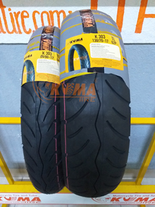 Carcasa de Neumático de Motocicleta de Alta Velocidad, Nueva Condición, 70/90-17, Fabricada en Vietnam, Material de Caucho Natural, KUMA K303, Negra, Repuesto - Product Image 3