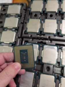 Nouveau pour Intel Core CPU <span class=keywords><strong>I3</strong></span>-12100T pour 12100 12100E 12100T 12100F <span class=keywords><strong>12300</strong></span> 12gen plateau de bureau utilisé processeur jeu - Product Image 4