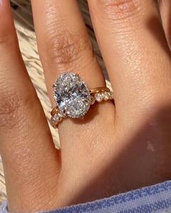 Anillo de compromiso ovalado con diamante cultivado en laboratorio, oro de 14K/18K, personalizado, 3.50 ct, halo oculto, solitario, engaste de bisel, banda clásica de boda, IGI - Product Image 4