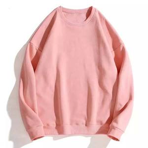 เสื้อสเวตเชิ้ตแขนยาวคอกลมทรงหลวมสีแดงล้วนสำหรับผู้ชาย  รับทำโลโก้ตามสั่ง  OEM ODM ขายส่งเสื้อผ้า - Product Image 5