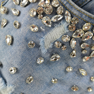 Shorts en jean personnalisés pour femme, coupe ajustée sexy, taille haute, en denim bleu coloré - Product Image 6