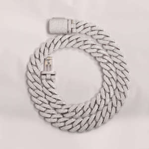 Cadena de eslabones cubanos de plata de ley 925 con moissanita de 20 pulgadas y 18 mm, corte redondo, pavé completo, estilo hip hop, cadena tipo curb con incrustaciones. - Product Image 5