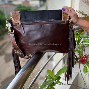 Bolsos cruzados informales de tamaño ideal para mujer con flecos de cuero marrón hechos a mano de piel auténtica occidental - Product Image 5