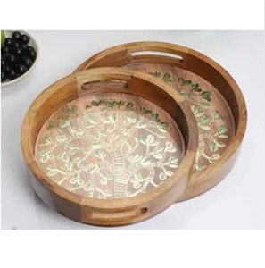 Bandeja de Madera con Acabado Esmaltado de Diseño Exclusivo para Servir Comida, Decoración de Mesa para Bodas y Cenas en Casa - Product Image 4