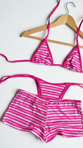 Conjunto de Bikini Premium de Nailon y Spandex de 220 GSM con Panel de Concha Teñido Pastel y Copas con Logotipo Personalizado por Transferencia Térmica para Mujer - Product Image 5