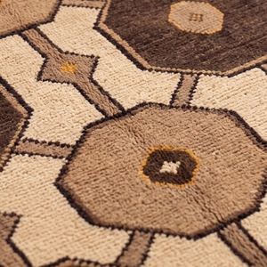 Tapis en laine géométrique floral noué à la main, marron beige - Product Image 5