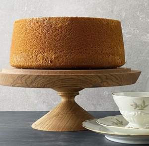 Support à gâteau décoratif en bois rustique avec support épais pour cérémonie de fiançailles, desserts et réceptions festives - Product Image 1