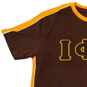 Camiseta Premium Iota Phi Theta Marrón Dorado, Ropa Griega, Camiseta de Fraternidad, Estilo Casual, Corte Clásico, Uso Diario - Product Image 3