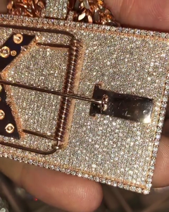 Collier Pendentif Initiale Personnalisée en Argent 925 avec Moissanite et Diamants, Style Hip Hop, Motif Épingle de Sûreté, Personnalisable - Product Image 5