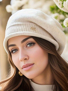 Gorro de punto cálido con diseño de bordado personalizado, gorro elástico para hombre y mujer, ideal para el estilo urbano de invierno. - Product Image 5