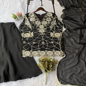 Conjunto de Traje Palazzo VASTRA COTTAGE con Top Kurti Bordado con Lentejuelas, Talla Única, Palazzo y Dupatta Cosidos, Ropa Étnica - Product Image 2