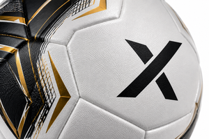 Ballon de football laminé personnalisé X |   Blanc Noir Or |   Logo X |   Fabricant OEM ODM |   Design haut de gamme |   Qualité supérieure - Product Image 4