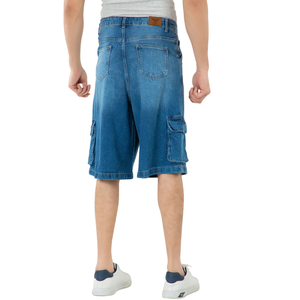 Shorts cargo en jean bleu clair pour homme, coupe mi-ample, longueur genou, décontracté, multi-poches, respirant, séchage rapide, délavé, idéal pour l'été - Product Image 2