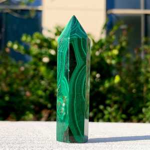 Torre de Malaquita, Obelisco de Malaquita, Torre de Cristal Pulido Verde, Decoración Feng Shui para el Hogar - Product Image 1
