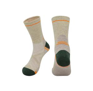 Chaussettes de sport épaisses pour hommes, en polyamide respirant, avec talon et bout tricotés, style classique pour l'été - Product Image 3