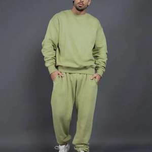 Conjunto de chándal de forro polar grueso personalizado para hombre, sudadera con capucha y pantalones de chándal lisos grises, ropa de calle, venta al por mayor, chándales de jogging oversize para hombre - Product Image 3