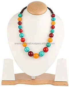 Personalizado de lujo hecho a mano de la mejor calidad de alto pulido hermoso ángulo de resina artesanía de moda collar de cuentas de resina para las mujeres - Product Image 1