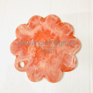 Tabla de cortar de cocina de resina con forma de estrella pequeña y elegante, tabla de quesos amarilla con patrón de textura de resina epoxi, apta para lavavajillas - Product Image 5
