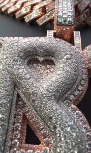 Pendentif Papillon Personnalisé Sertie de Diamants Moissanite, Collier Insecte Micro-Pavé en Argent 925, Bijou de Luxe avec Pierre Bleue, Style Statement - Product Image 5