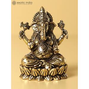 Pequeño ídolo de escultura de Lord Ganesha de latón de 2 pulgadas - Product Image 1