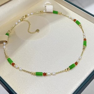 Collier en perles de Danshui vertes et de jade 3-4, populaire pour la vente au détail et en gros, chaîne de clavicule - Product Image 1