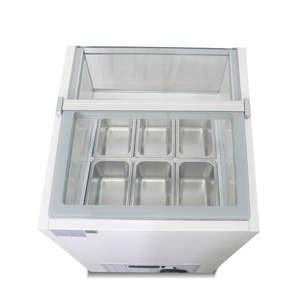 Congelador Comercial para Helados, Vitrina de Gelato de 6 Recipientes con Tapa de Vidrio de Descongelación Automática, Control Digital de Temperatura, Ruedas Móviles - Product Image 4
