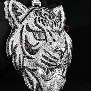Collar con Logotipo Personalizado ODM OEM, Diseñador de Joyería Fina, Colgantes y Dijes de Tigre en 3D, Joyería de Fábrica de Acero Inoxidable - Product Image 2