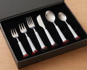 Juego de cubiertos modernos de acero inoxidable con diseño elegante, perfecto para cenas de lujo y utensilios de cocina con estilo para hoteles. - Product Image 5