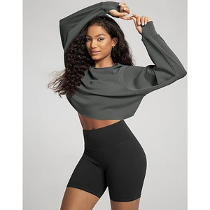 Sudadera Corta Personalizada para Mujer, Sudadera con Capucha Informal y Elegante, Manga Larga, 100% Algodón, Tela Suave, Ajuste Cómodo, Ropa Urbana Moderna - Product Image 3