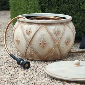 Pots à tuyaux en métal sculptés à la main, élégants et durables, pour une utilisation en jardin, avec rangement dissimulé pour les tuyaux, améliorant les espaces de vie extérieurs - Product Image 3