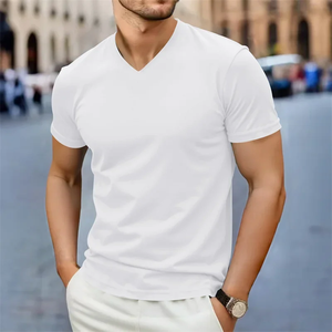 Nueva camiseta informal de moda para hombre, camiseta sencilla de manga corta con cuello en V, Top versátil y transpirable cómodo para verano - Product Image 1