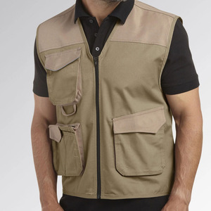 Fashionable Oversized Puffer Vest Unisex Loose Fit Sleeveless <b>Padded</b> Jacket Winter Warm Quilted Waistcoat with Side Pockets - Product Image 2