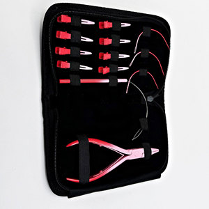 Kit Profesional de Herramientas de Extensión de Cabello de Acero Metálico con Logotipo Personalizado en Rosa y Rojo, con Cinta Adhesiva para Extensiones de Cabello y Micro Links - Product Image 4