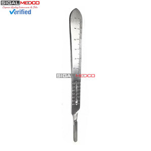 ชุดเครื่องมือผ่าตัดสแตนเลส พร้อมกรรไกรเย็บแผลแบบใช้มือ ด้ามมีดผ่าตัดขนาด 4.5 นิ้ว # 4 10 ปลอดเชื้อ CE - Product Image 5