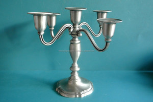 Candelabro Royal Baroque Premium de 5 Copas • Soporte Elegante para Velas Cónicas en Plata Pulida - Product Image 2