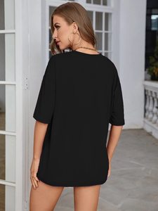 เสื้อยืดแขนสั้นโอเวอร์ไซส์สำหรับผู้หญิง ทรงหลวม ผ้าฝ้ายผสมโพลีเอสเตอร์ เสื้อยืดโอเวอร์ไซส์สำหรับผู้หญิง เสื้อยืดกีฬาสำหรับผู้หญิง - Product Image 4