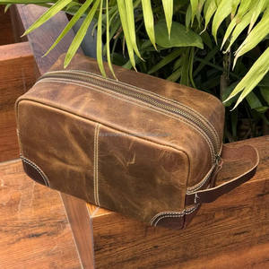 Neceser de cuero desgastado para hombre, kit de aseo hecho a mano con asa de transporte, organizador de viaje para artículos esenciales de aseo, novedad - Product Image 5