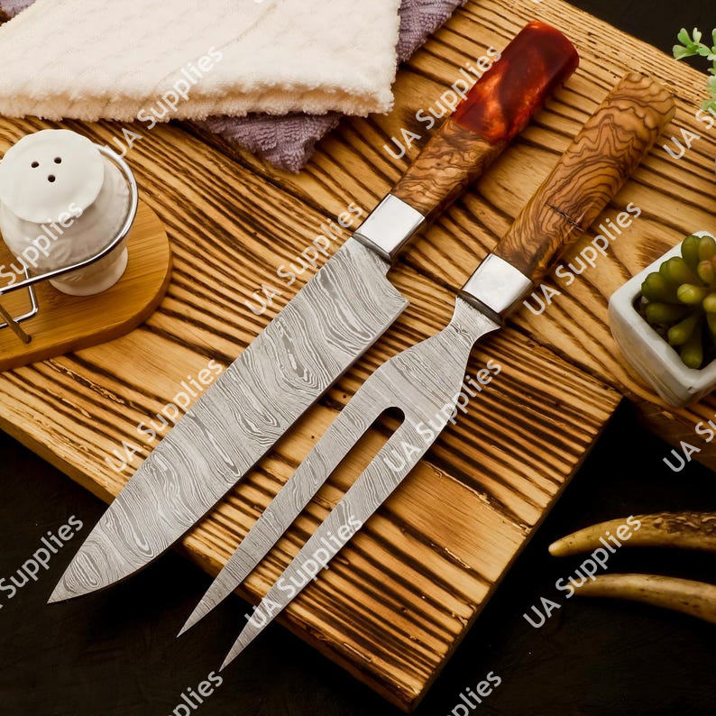 ไม้โอลีฟและสีแดง